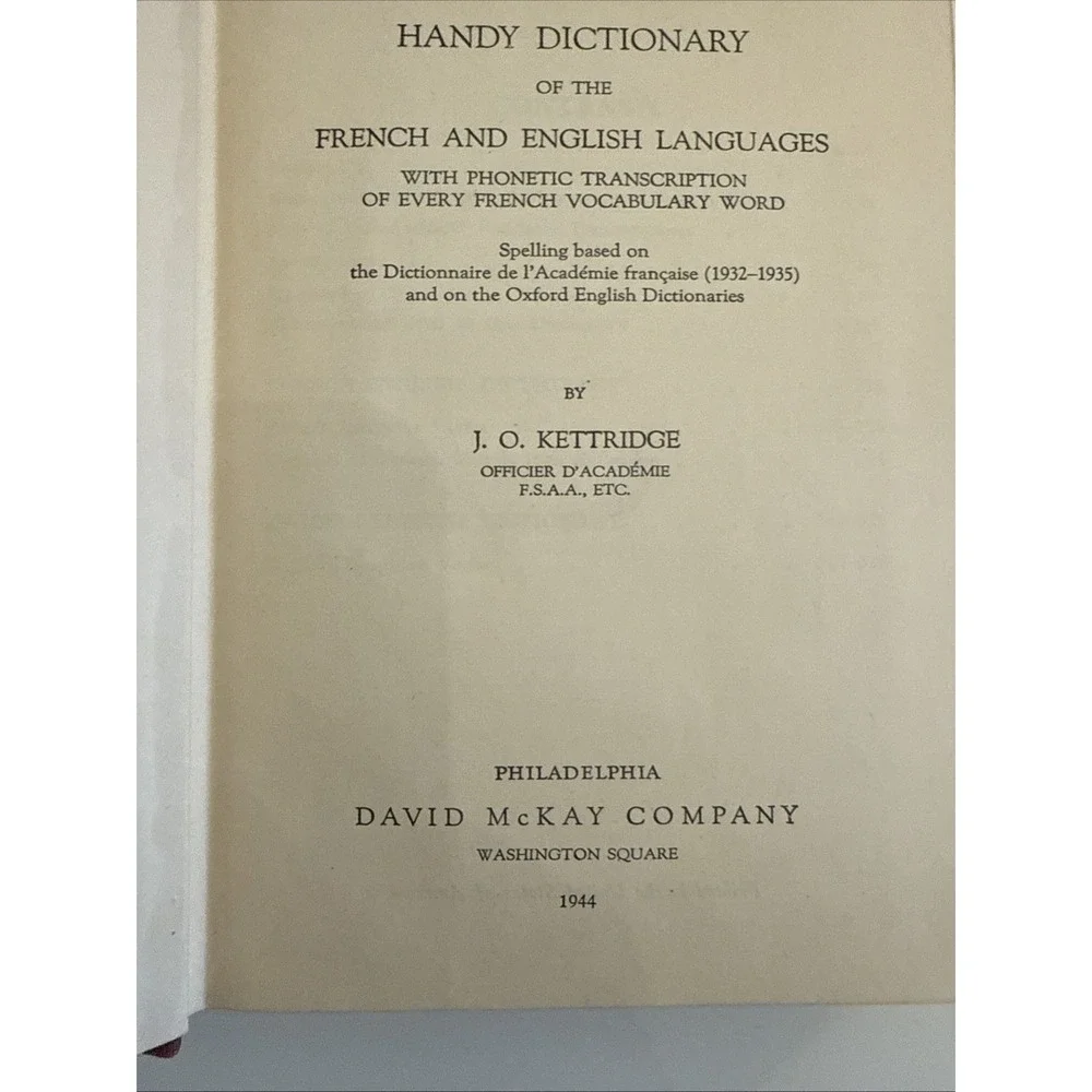 New‎ Handy Dictionaries French-English And English-French Dictionary 1944 USA
